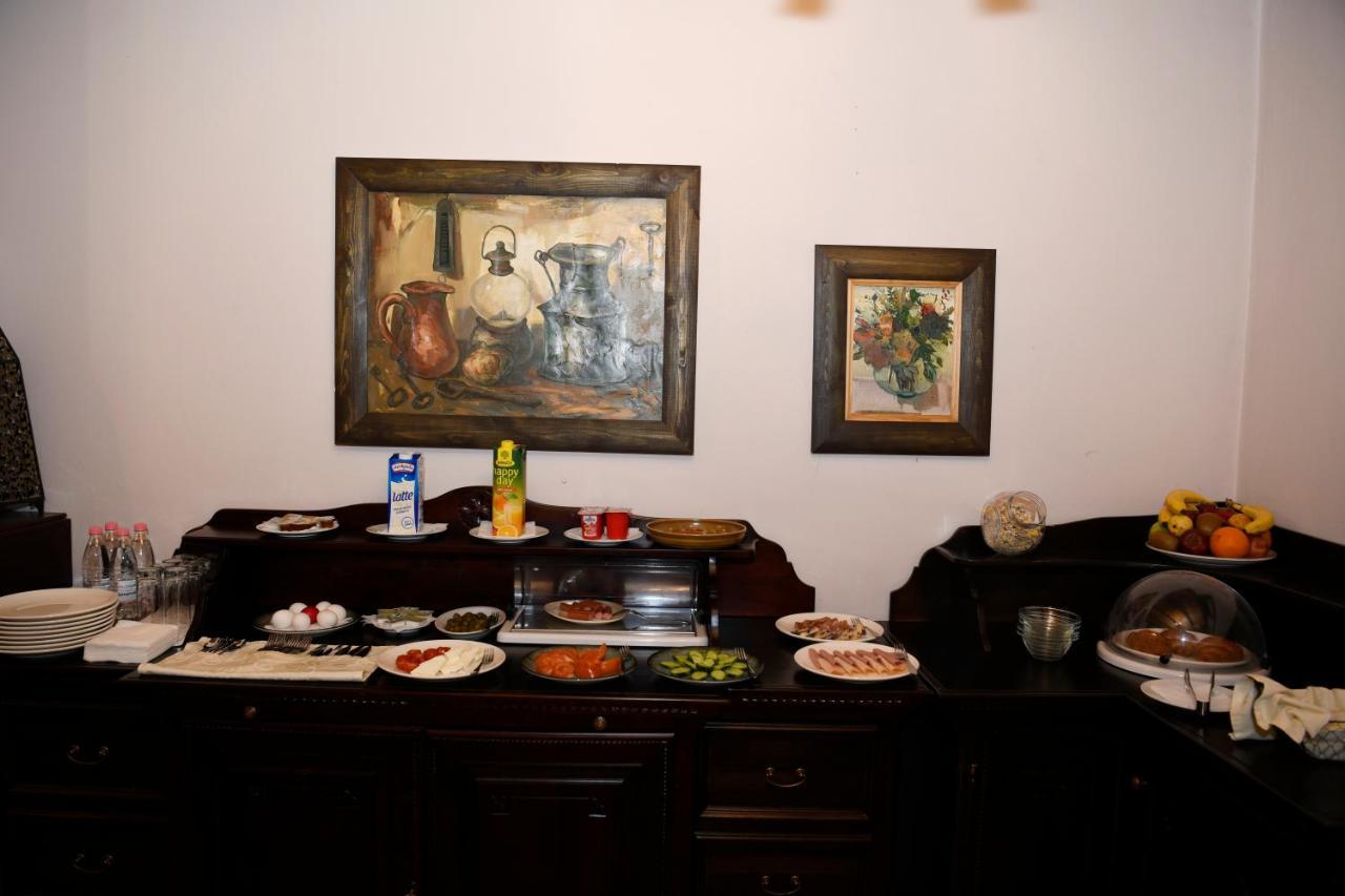Hotel Restaurant Dreri Тирана Екстер'єр фото