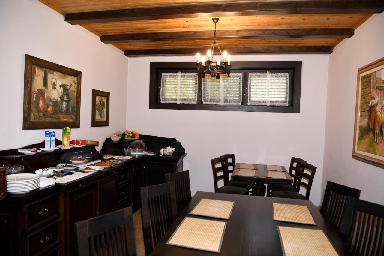 Hotel Restaurant Dreri Тирана Екстер'єр фото