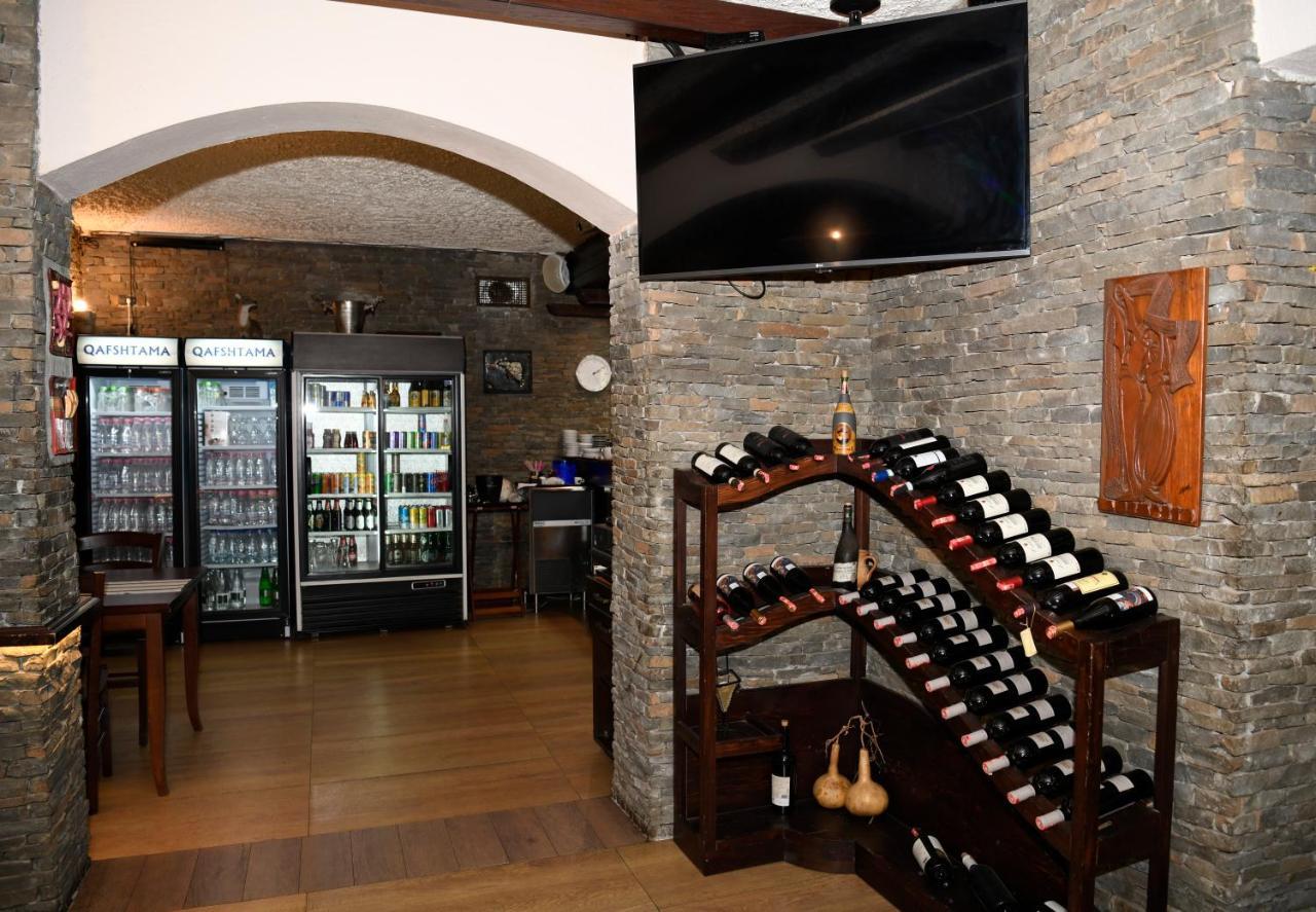Hotel Restaurant Dreri Тирана Екстер'єр фото