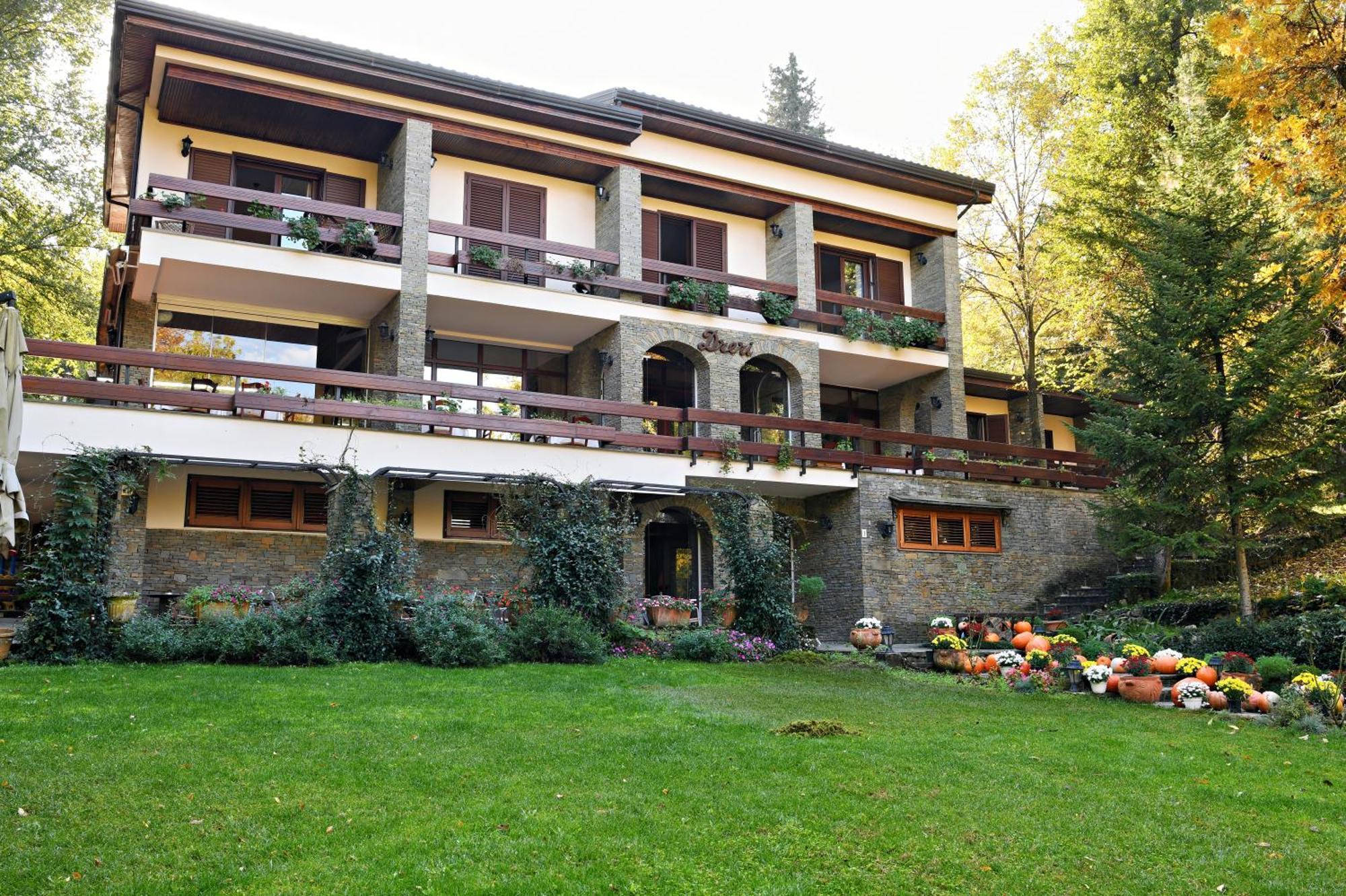 Hotel Restaurant Dreri Тирана Екстер'єр фото
